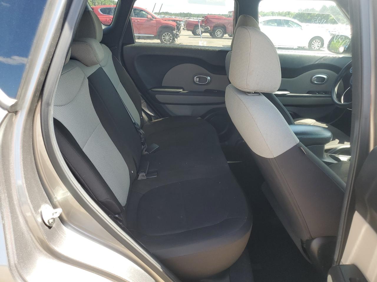 2017 Kia Soul VIN: KNDJN2A24H7499874 Lot: 64593685