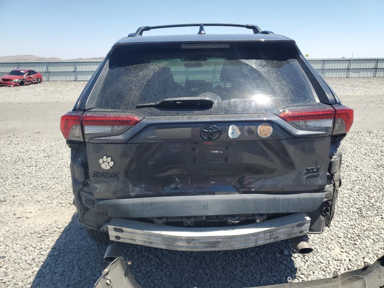 2021 Toyota Rav4 Xle VIN: 2T3P1RFV0MC166024 Lot: 64775425