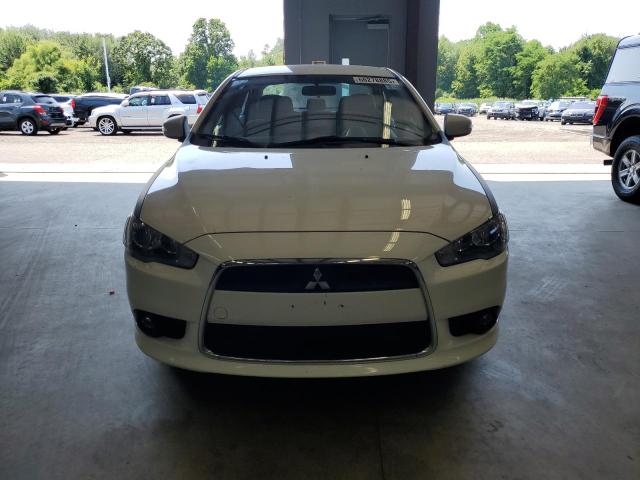 Sedans MITSUBISHI LANCER 2015 Biały