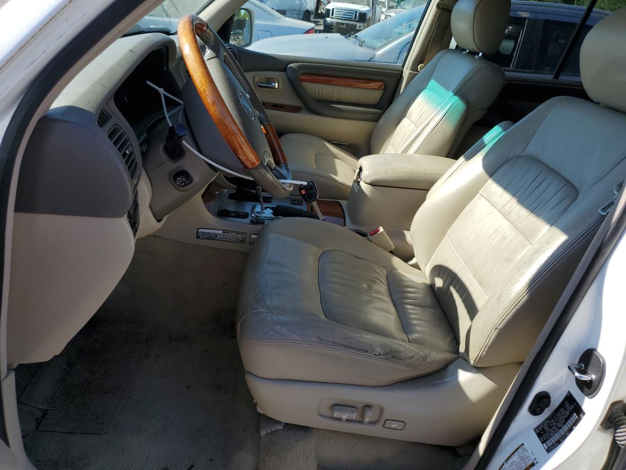 2006 Lexus Lx 470 VIN: JTJHT00W464015016 Lot: 61331625