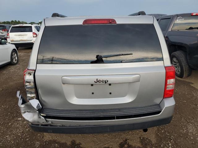 Parquets JEEP PATRIOT 2015 Srebrny