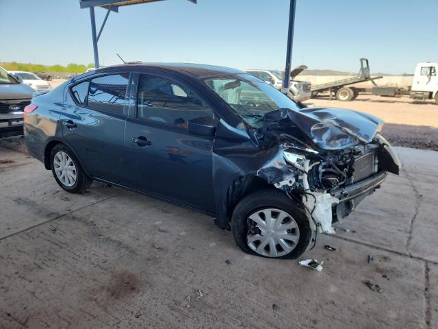  NISSAN VERSA 2017 Szary