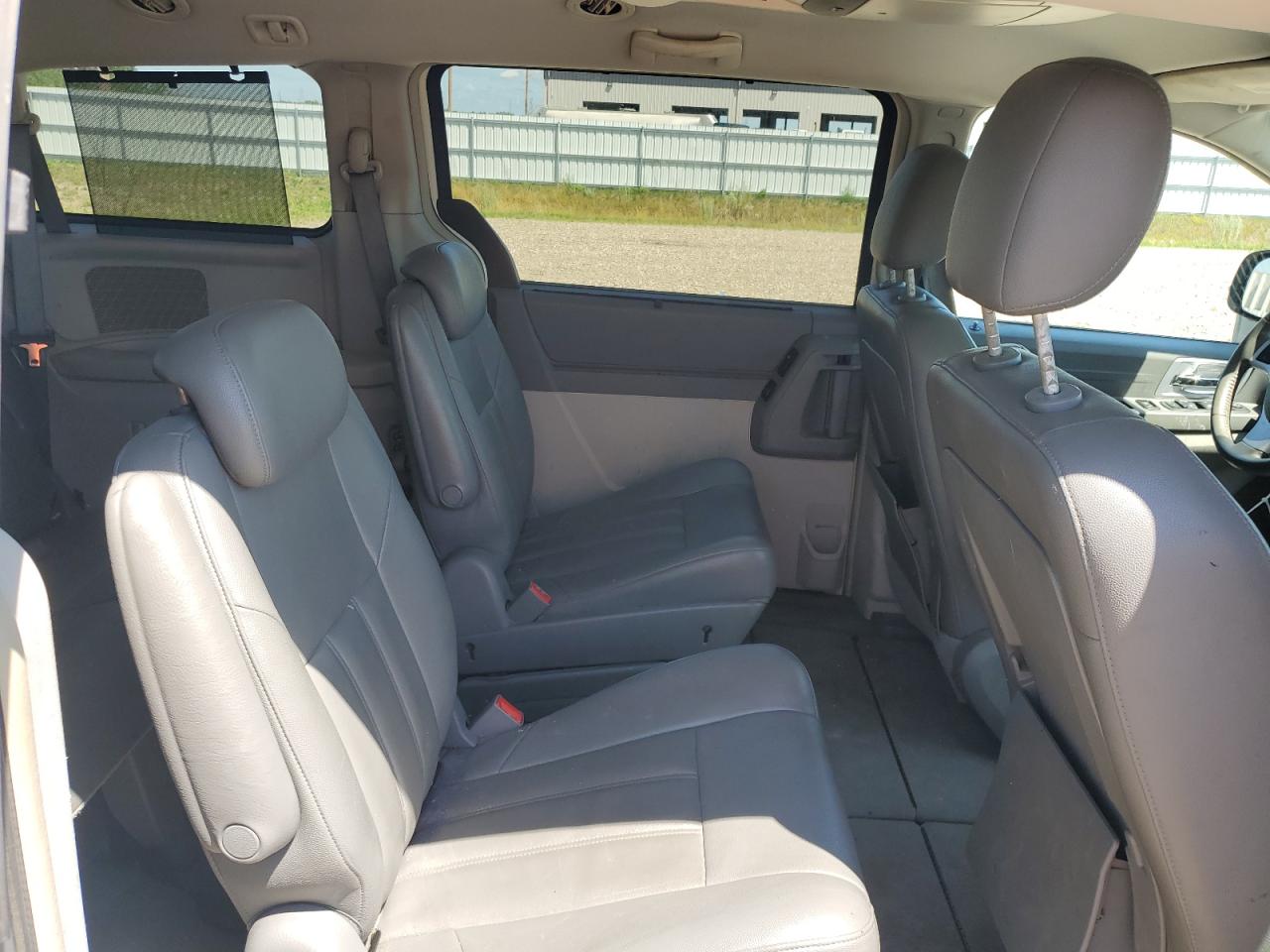 2008 Chrysler Town & Country Touring VIN: 2A8HR54P78R737106 Lot: 65473945