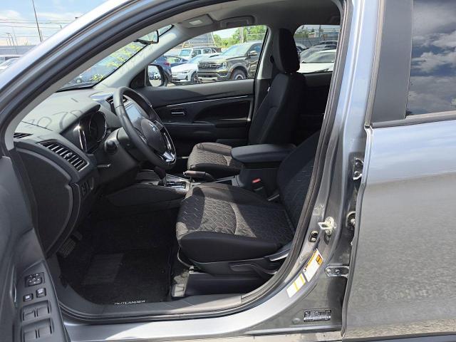  MITSUBISHI OUTLANDER 2024 Gray