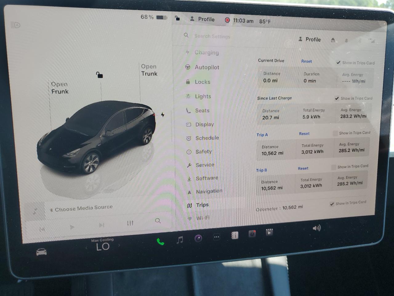 2023 Tesla Model Y VIN: 7SAYGDEE7PA174623 Lot: 66641805