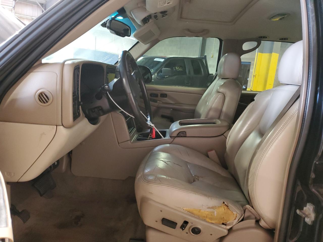 2005 GMC Yukon VIN: 1GKEK13T85J162086 Lot: 64590245