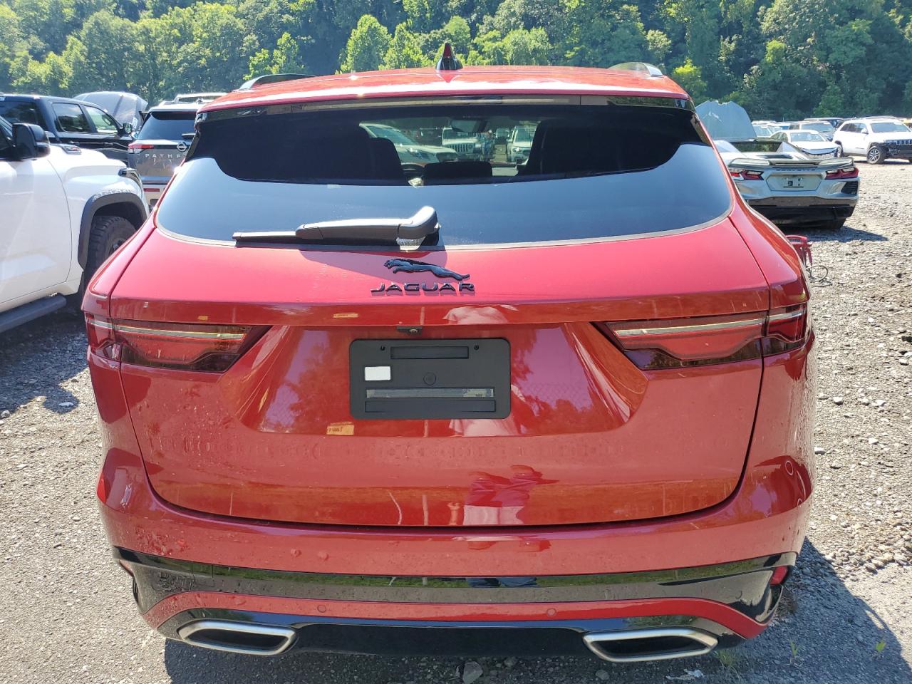 2025 Jaguar F-Pace R-Dynamic S VIN: SADCT2FU2SA750348 Lot: 65182235