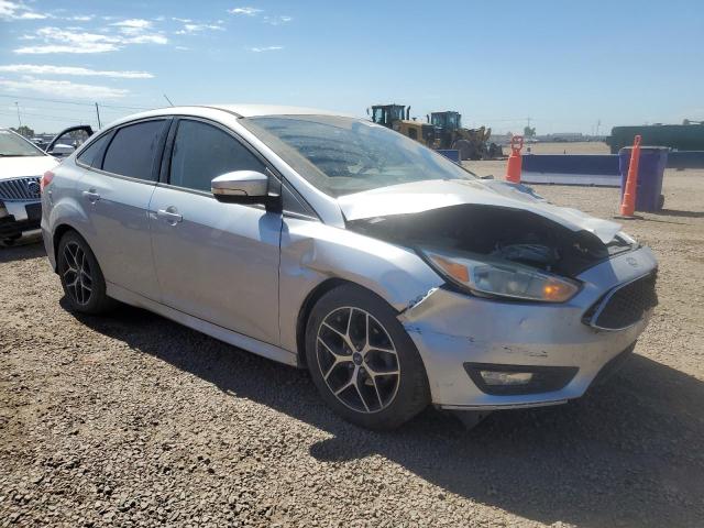 Седаны FORD FOCUS 2015 Серебристый