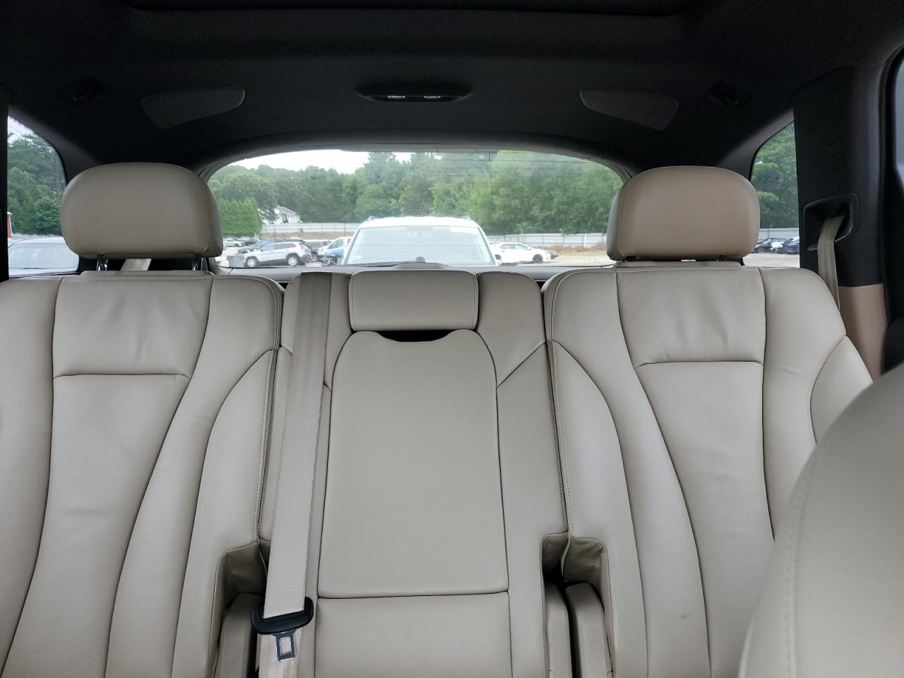 2017 Audi Q7 Premium Plus VIN: WA1LAAF77HD036500 Lot: 64623575