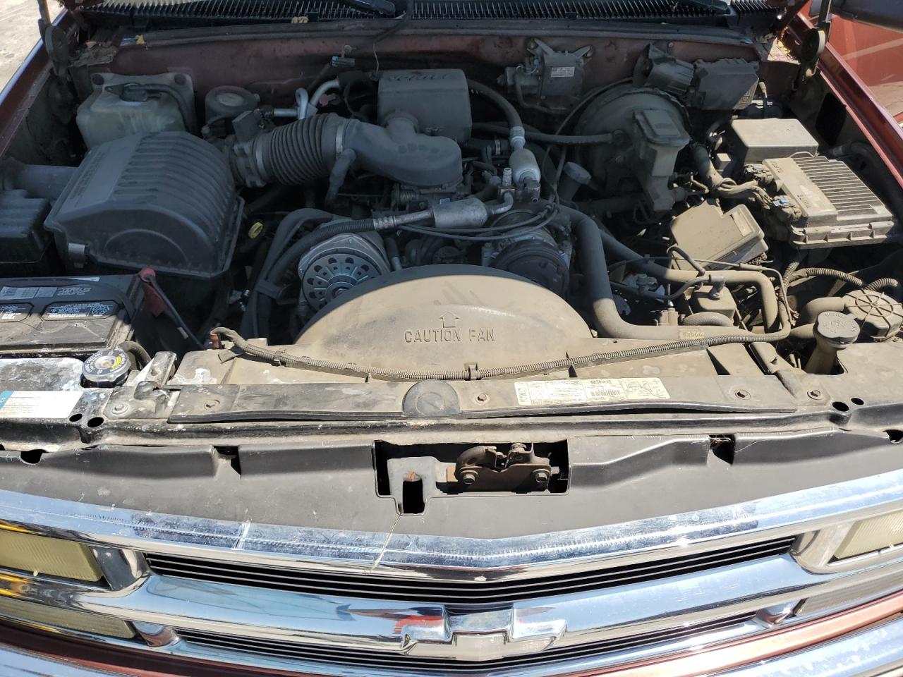 1999 Chevrolet Suburban C1500 VIN: 3GNEC16R2XG121506 Lot: 63914415