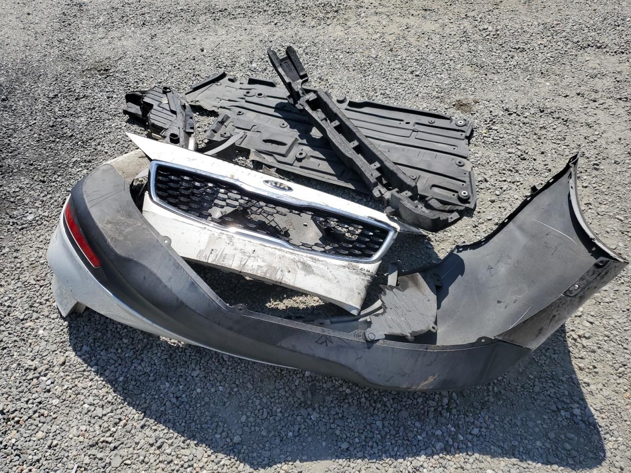 2018 Kia Forte Lx VIN: 3KPFK4A70JE281135 Lot: 65284045