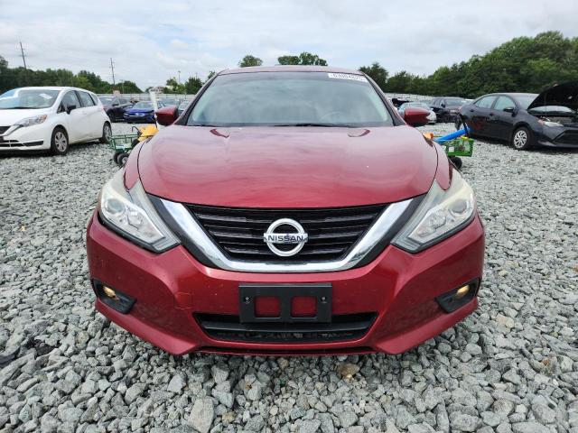  NISSAN ALTIMA 2017 Czerwony