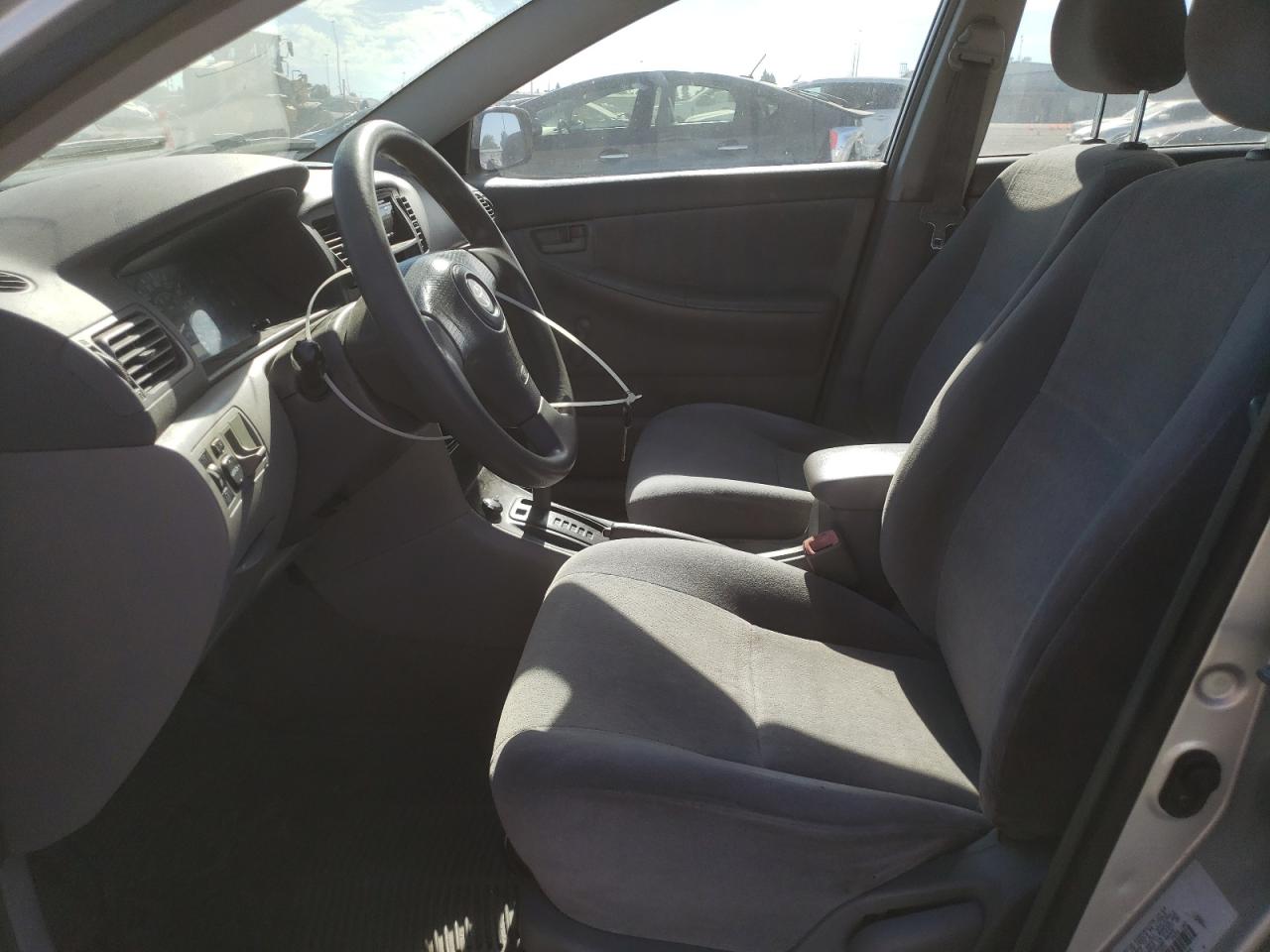 2004 Toyota Corolla Ce VIN: JTDBR32E642017503 Lot: 66919505