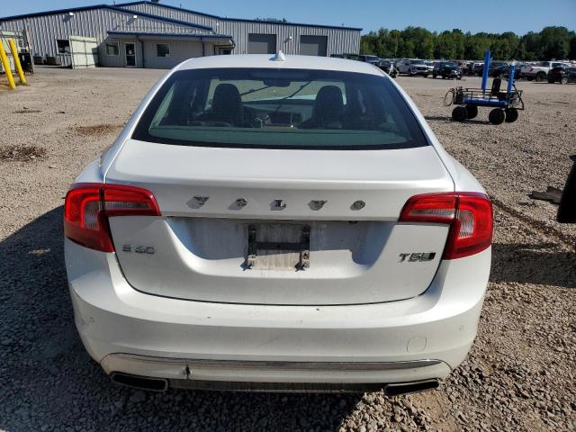  VOLVO S60 2018 White