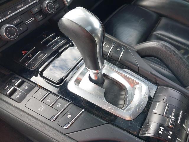 2013 PORSCHE CAYENNE V6 D TIPTRONIC 