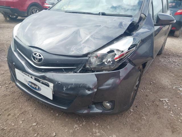 2014 TOYOTA YARIS ICON