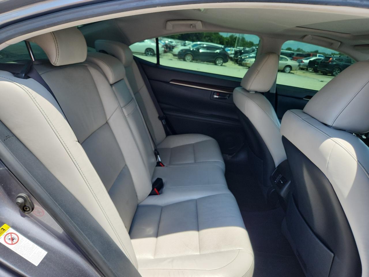 2014 Lexus Es 350 VIN: JTHBK1GG5E2101749 Lot: 63680425