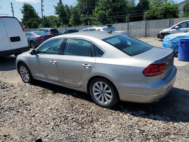  VOLKSWAGEN PASSAT 2012 Silver