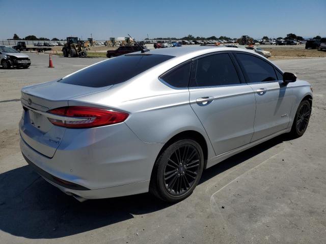  FORD FUSION 2018 Srebrny