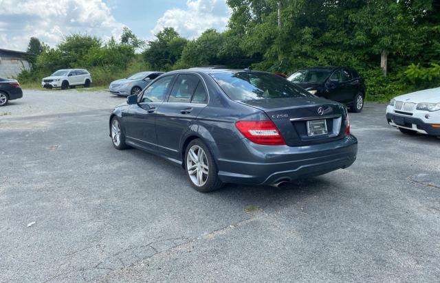 Sedans MERCEDES-BENZ C-CLASS 2013 Szary