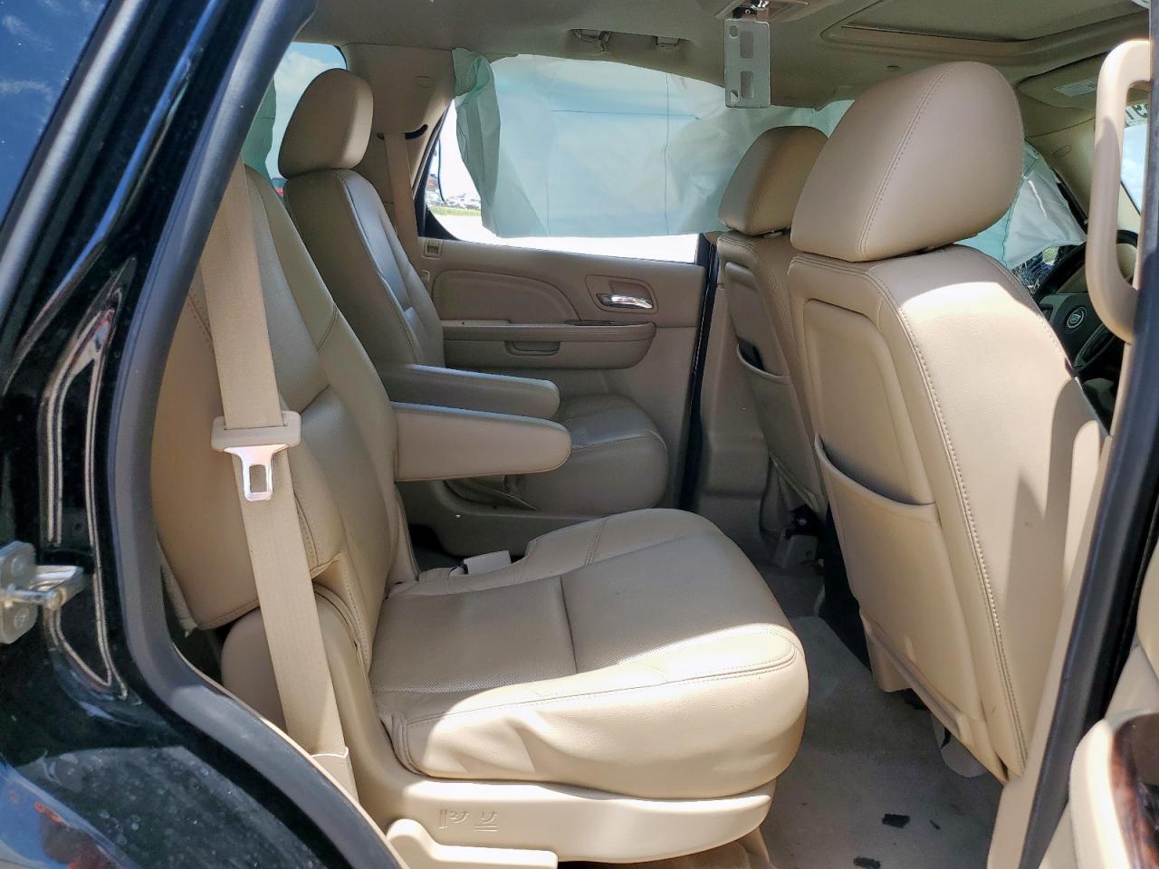 2014 Cadillac Escalade Luxury VIN: 1GYS3BEF8ER187087 Lot: 63989105