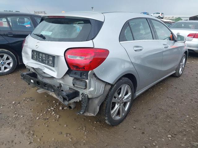 2016 MERCEDES BENZ A 180 D SP