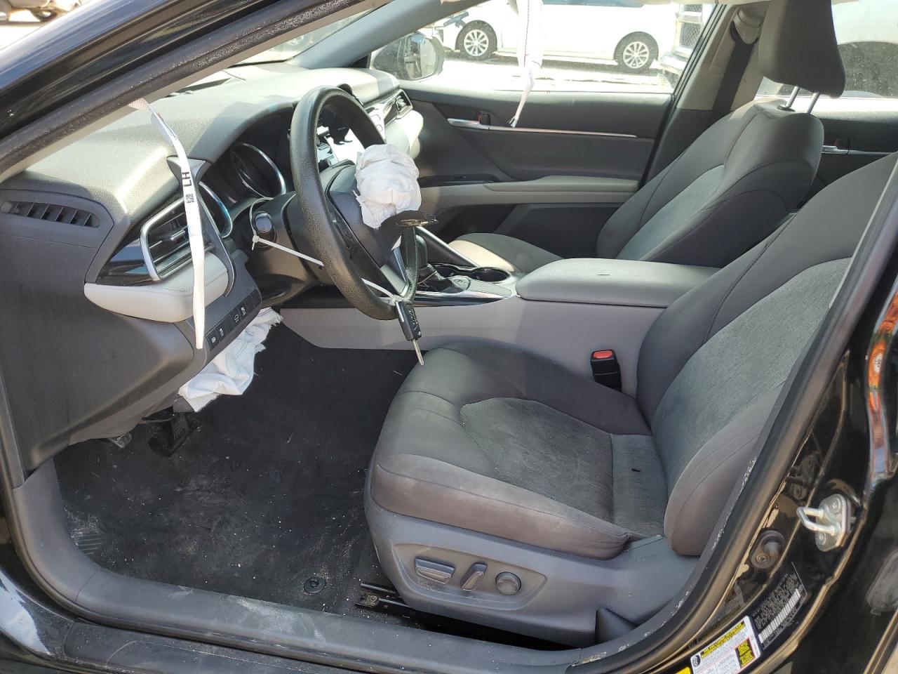 2020 Toyota Camry Le VIN: 4T1C11AK9LU878406 Lot: 64238045