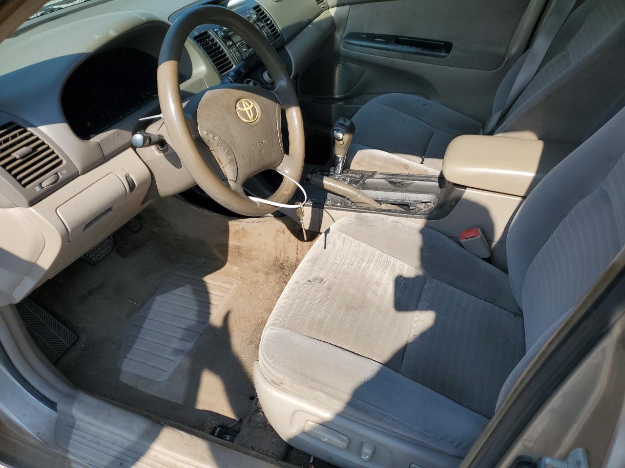 2005 Toyota Camry Le VIN: 4T1BE32K65U958890 Lot: 63566325