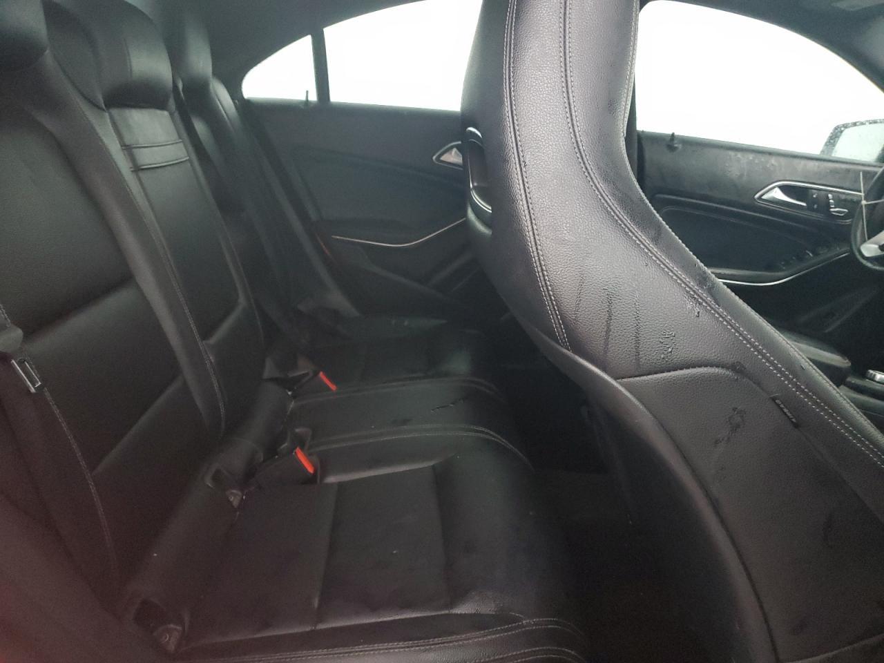 WDDSJ4EB3JN673494 2018 Mercedes-Benz Cla 250