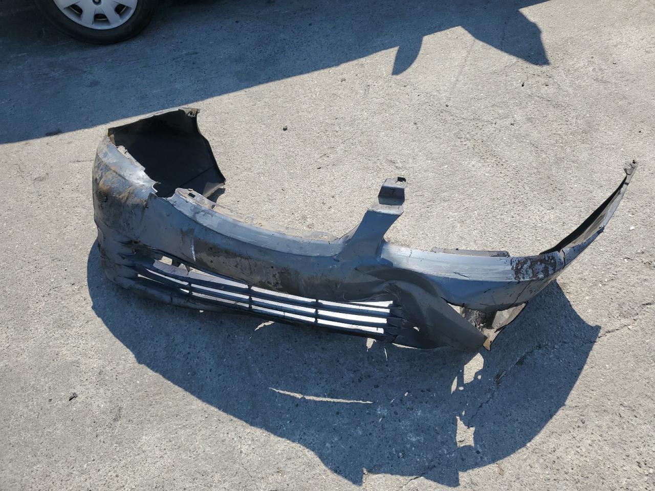 2000 Nissan Sentra Base VIN: 3N1CB51D5YL328151 Lot: 64589435