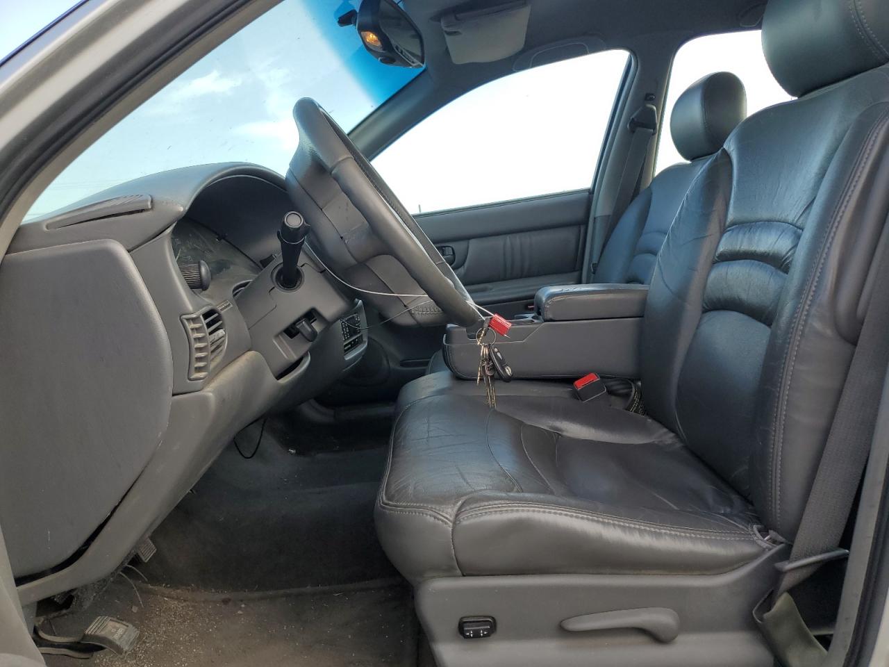 2001 Buick Century Limited VIN: 2G4WY55J811164048 Lot: 62792435