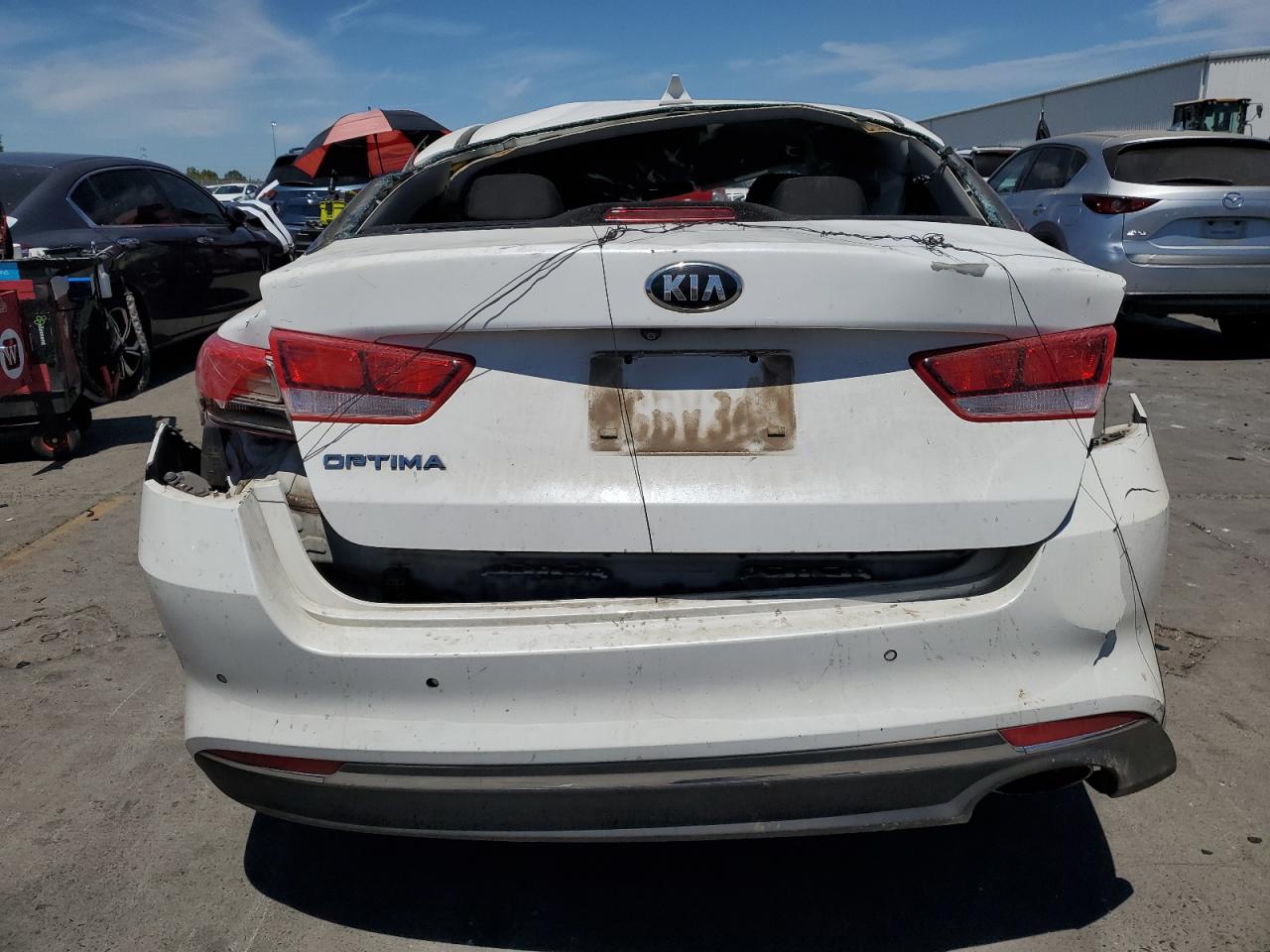 5xxgt4l36jg252175 5XXGT4L36JG252175 2018 Kia Optima Lx