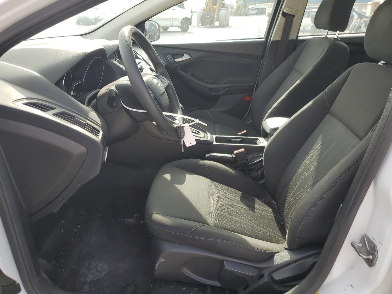 2016 Ford Focus Se VIN: 1FADP3F29GL364973 Lot: 64808015