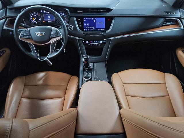  CADILLAC XT5 2023 Белы