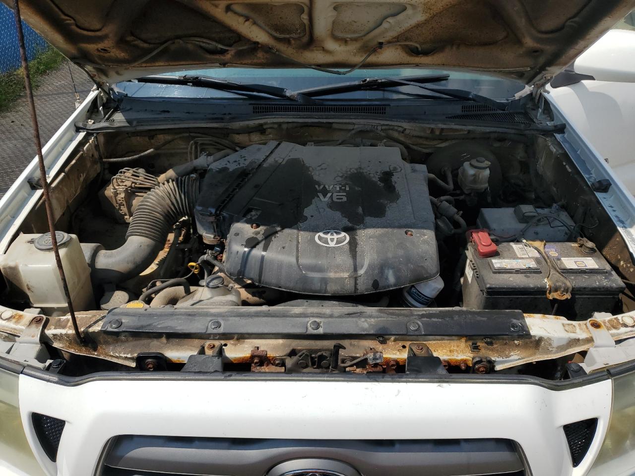 2010 Toyota Tacoma Double Cab Long Bed VIN: 5TEMU4FNXAZ671760 Lot: 59735145