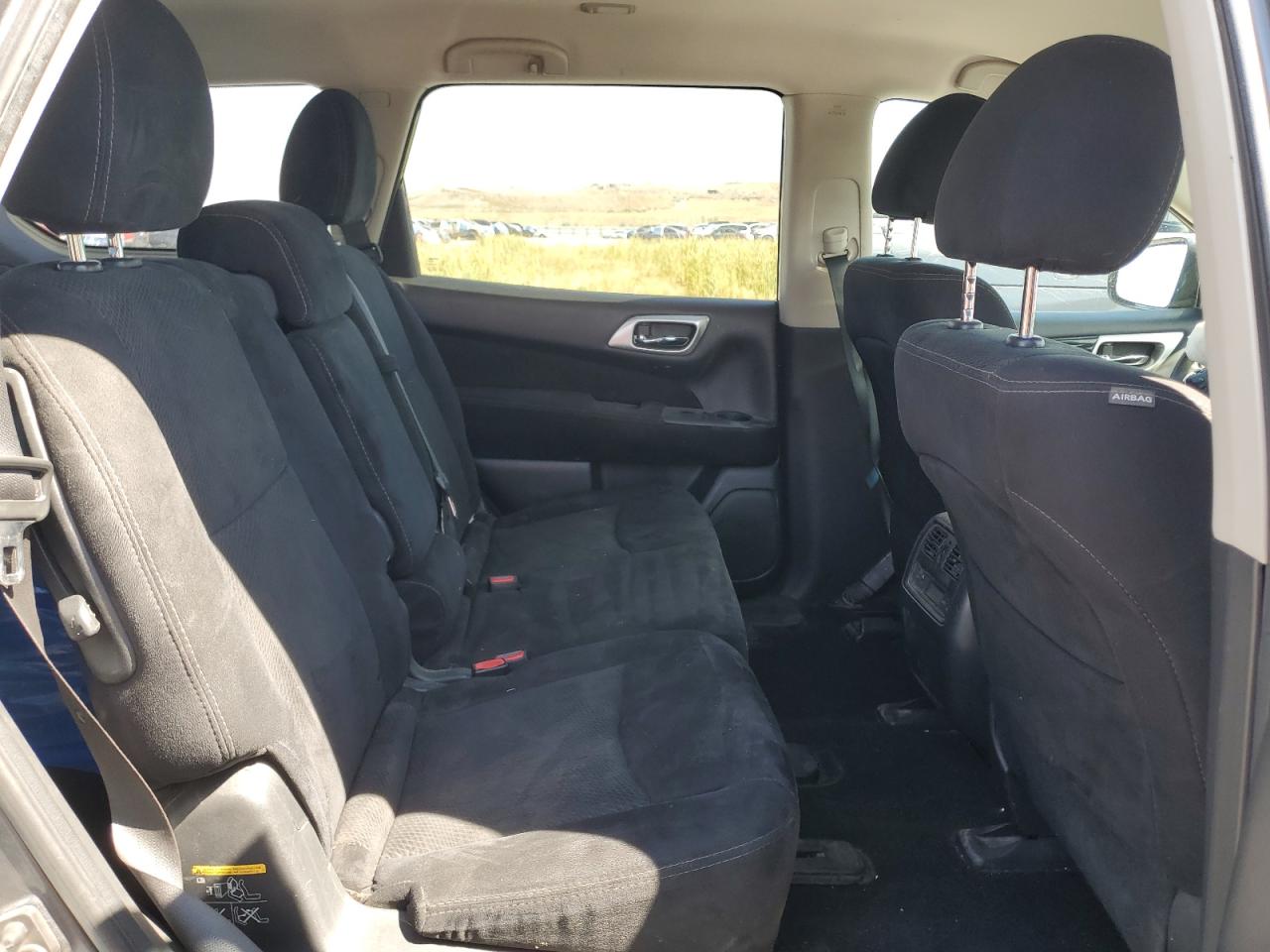 2016 Nissan Pathfinder S VIN: 5N1AR2MM0GC606664 Lot: 62821005
