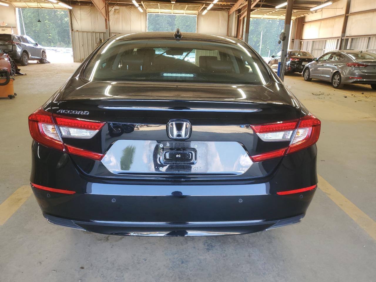 2022 Honda Accord Exl VIN: 1HGCV1F56NA045647 Lot: 63907345