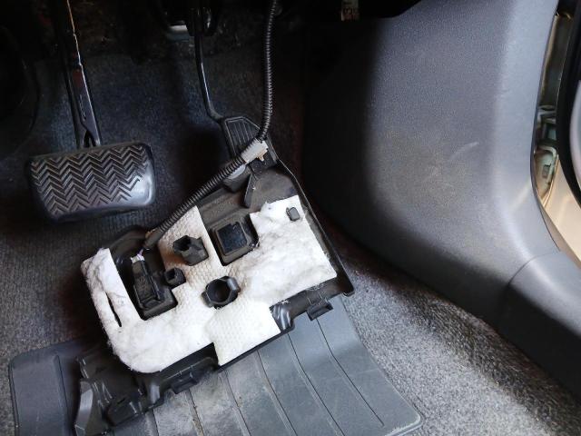 2011 TOYOTA PRIUS T SP