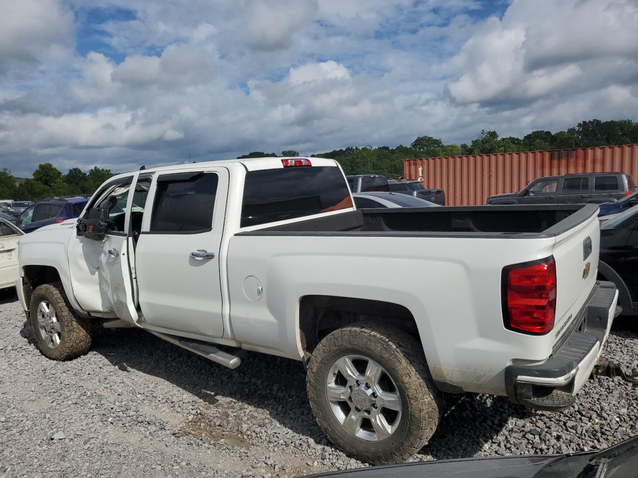 2016 Chevrolet Silverado K2500 Heavy Duty VIN: 1GC1KUE84GF135526 Lot: 65283415
