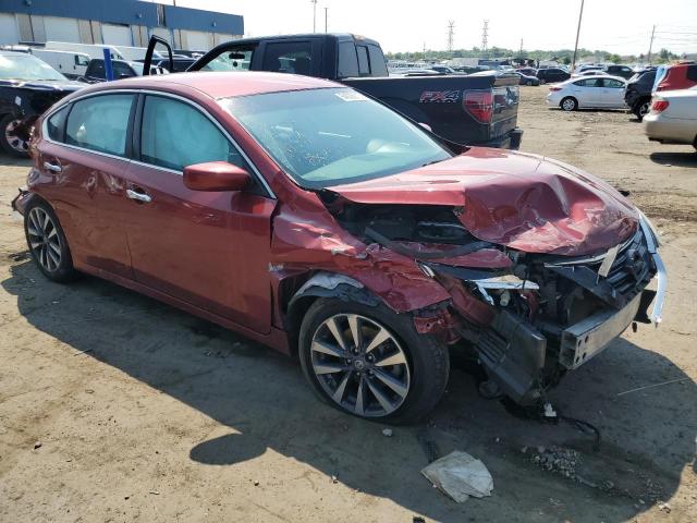  NISSAN ALTIMA 2017 Czerwony
