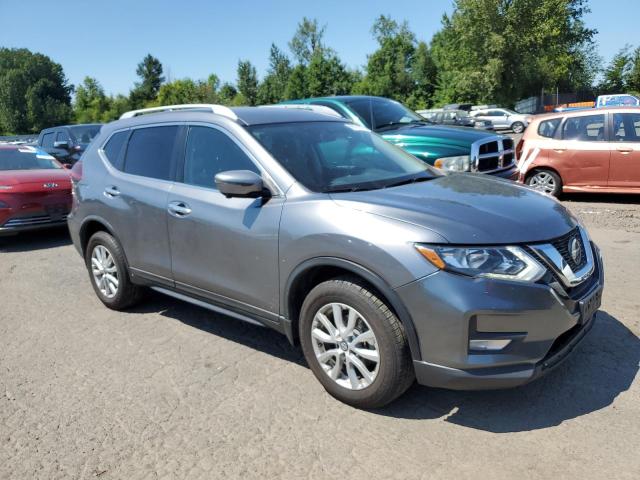  NISSAN ROGUE 2018 Srebrny