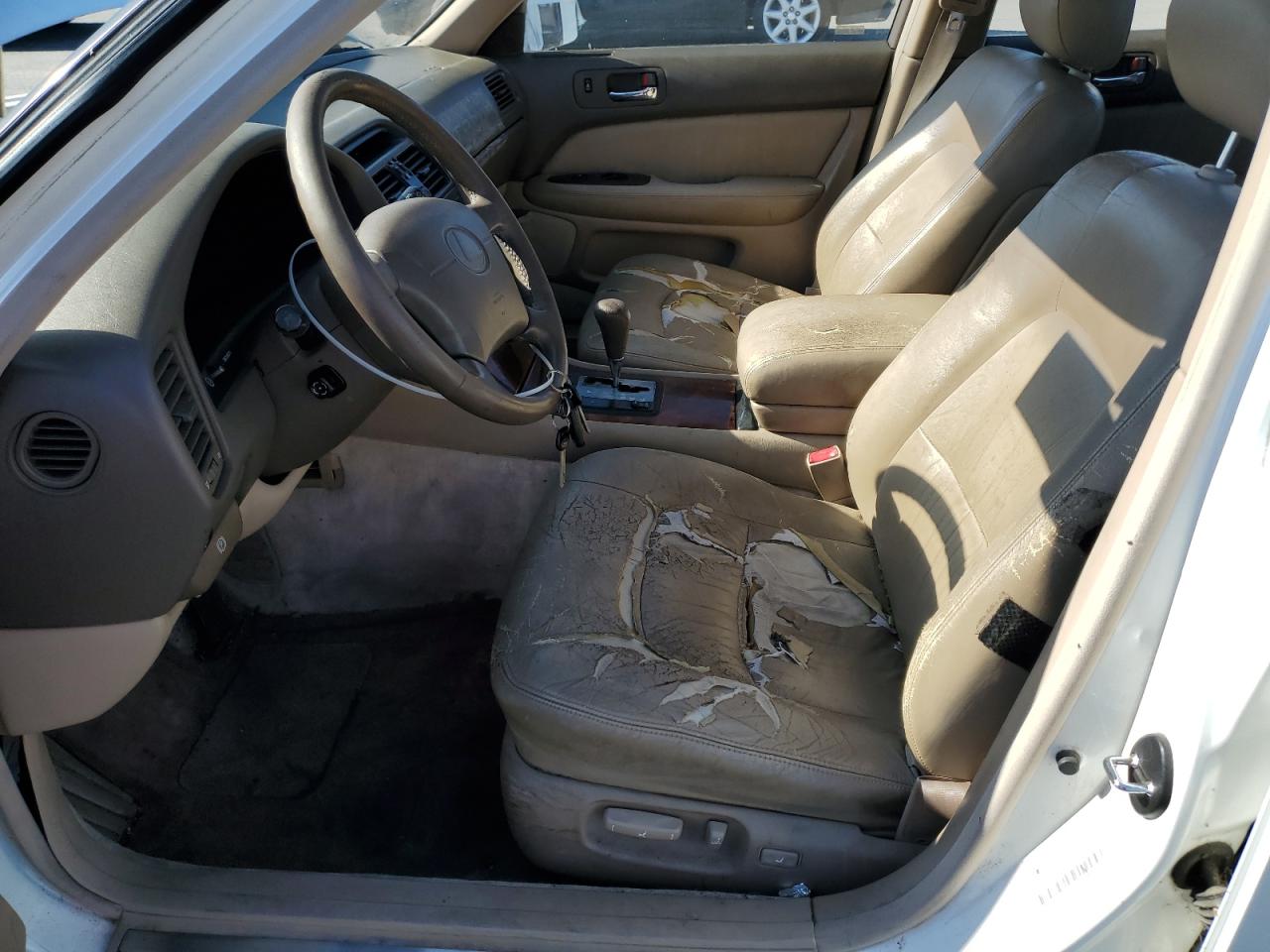 1995 Lexus Ls 400 VIN: JT8UF22E7S0008375 Lot: 64882015