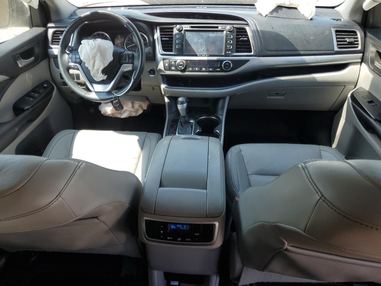 2016 Toyota Highlander Xle VIN: 5TDKKRFH8GS503982 Lot: 65049305