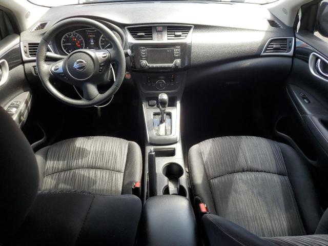  NISSAN SENTRA 2018 Красный