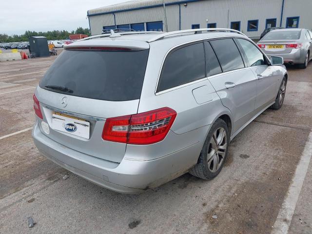 2011 MERCEDES BENZ E220 BLUE-
