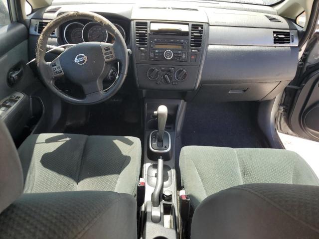  NISSAN VERSA 2012 Srebrny