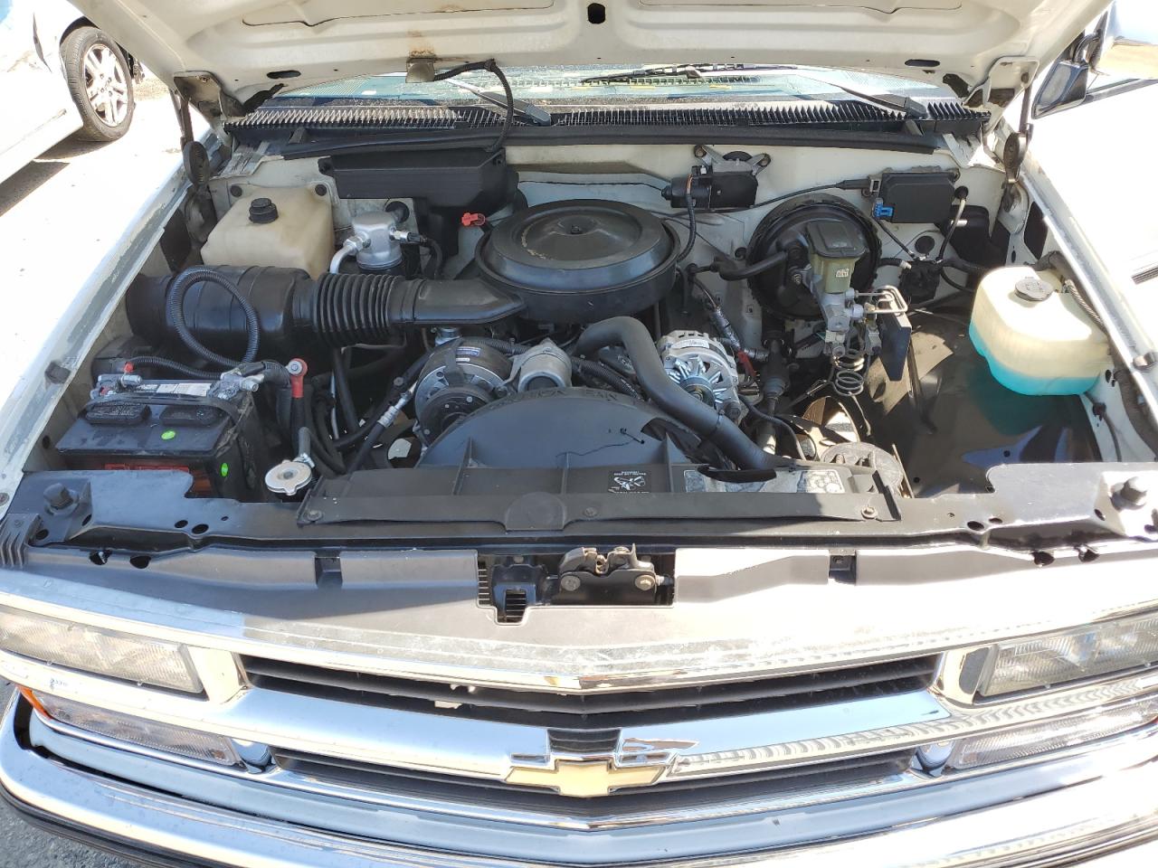 1992 Chevrolet Gmt-400 C1500 VIN: 1GCDC14K1NZ151569 Lot: 65049505