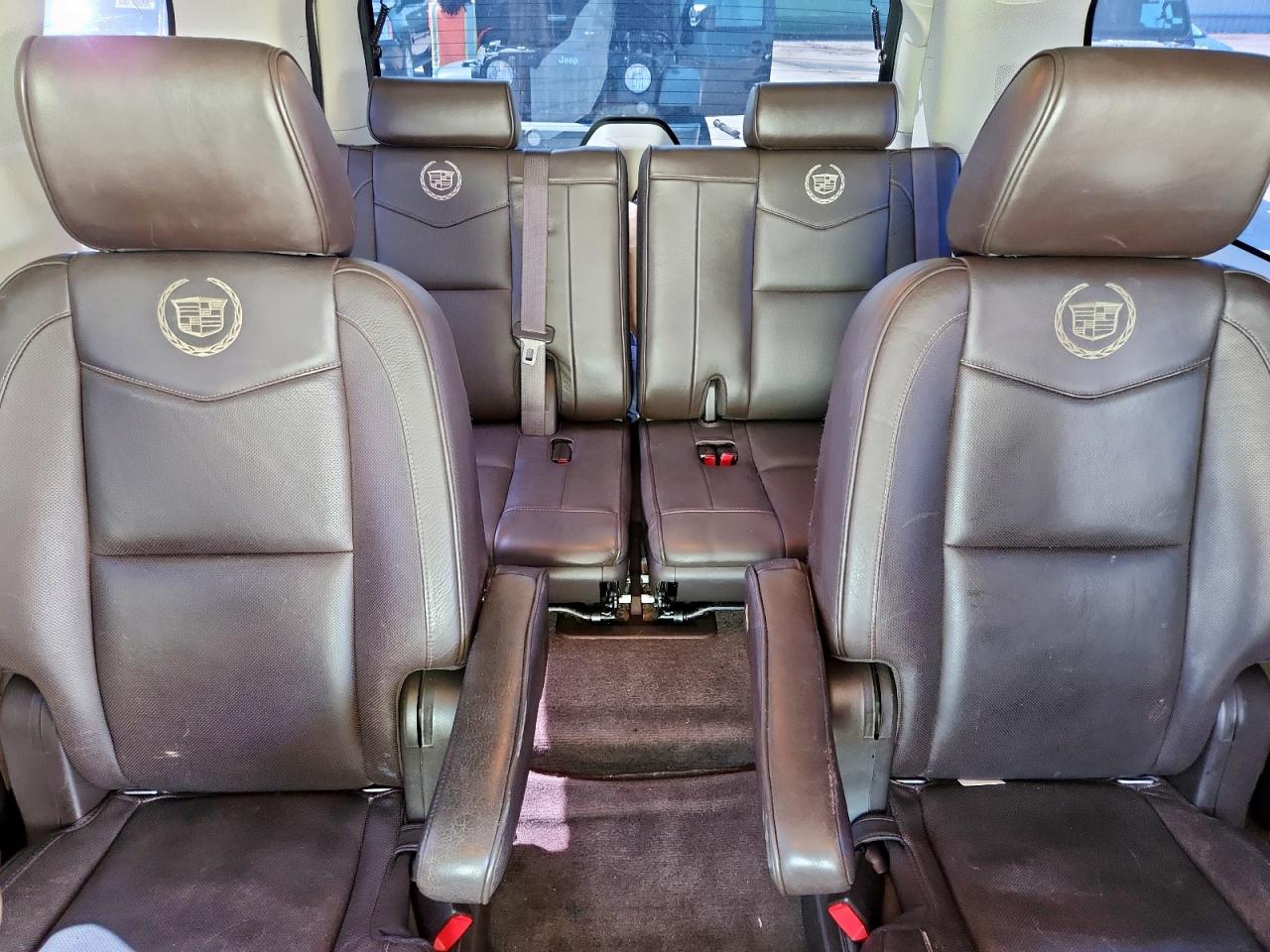 2014 Cadillac Escalade Platinum VIN: 1GYS4DEF2ER231688 Lot: 64596445