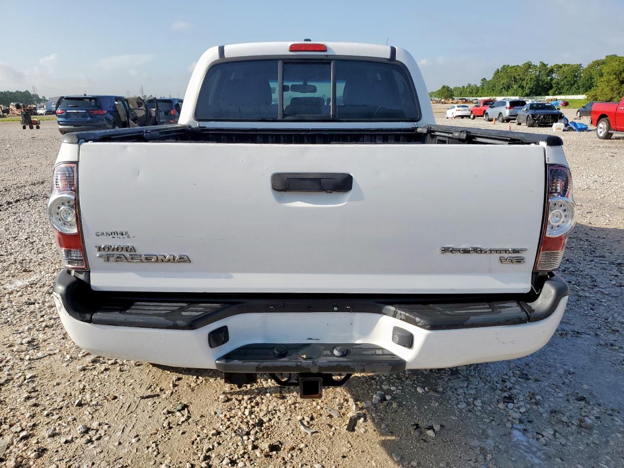 2011 Toyota Tacoma Double Cab Prerunner VIN: 5TFJU4GN3BX011733 Lot: 64409645
