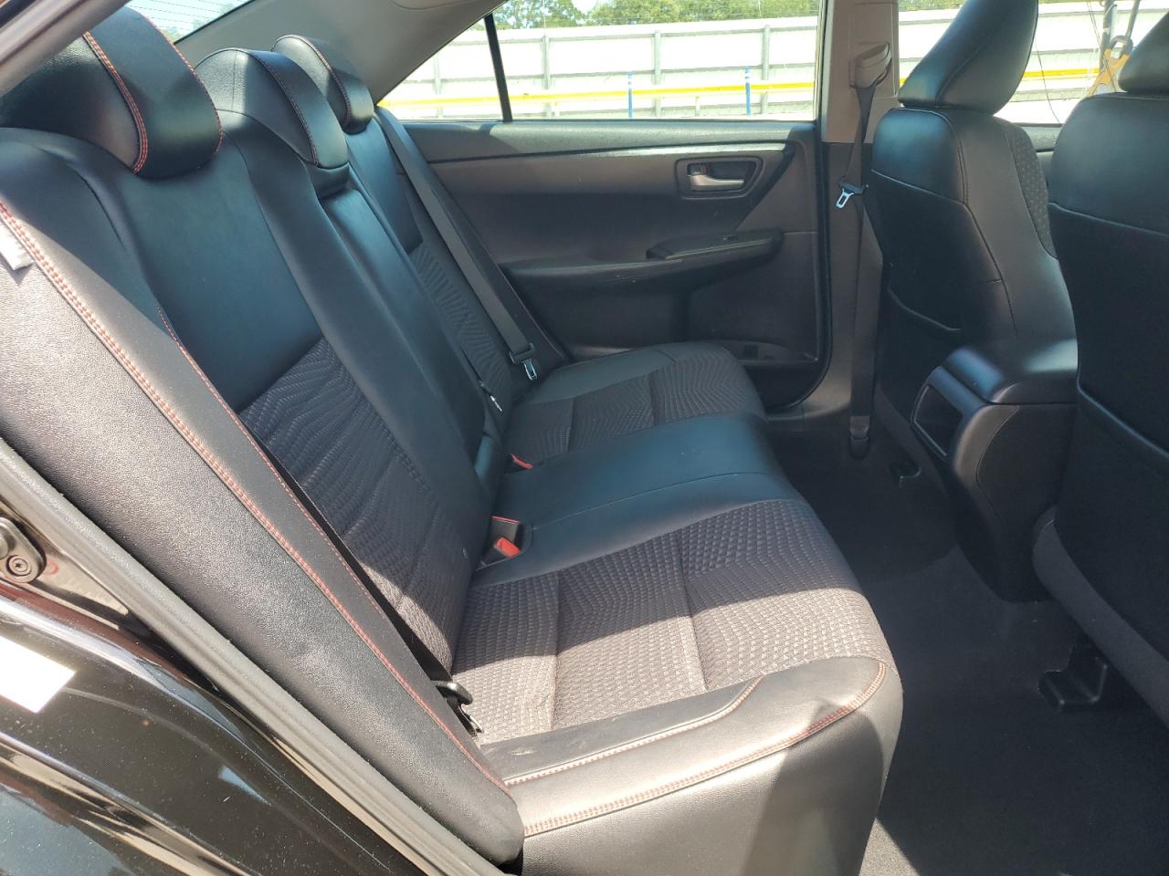 2015 Toyota Camry Le VIN: 4T1BF1FK6FU495873 Lot: 64560855